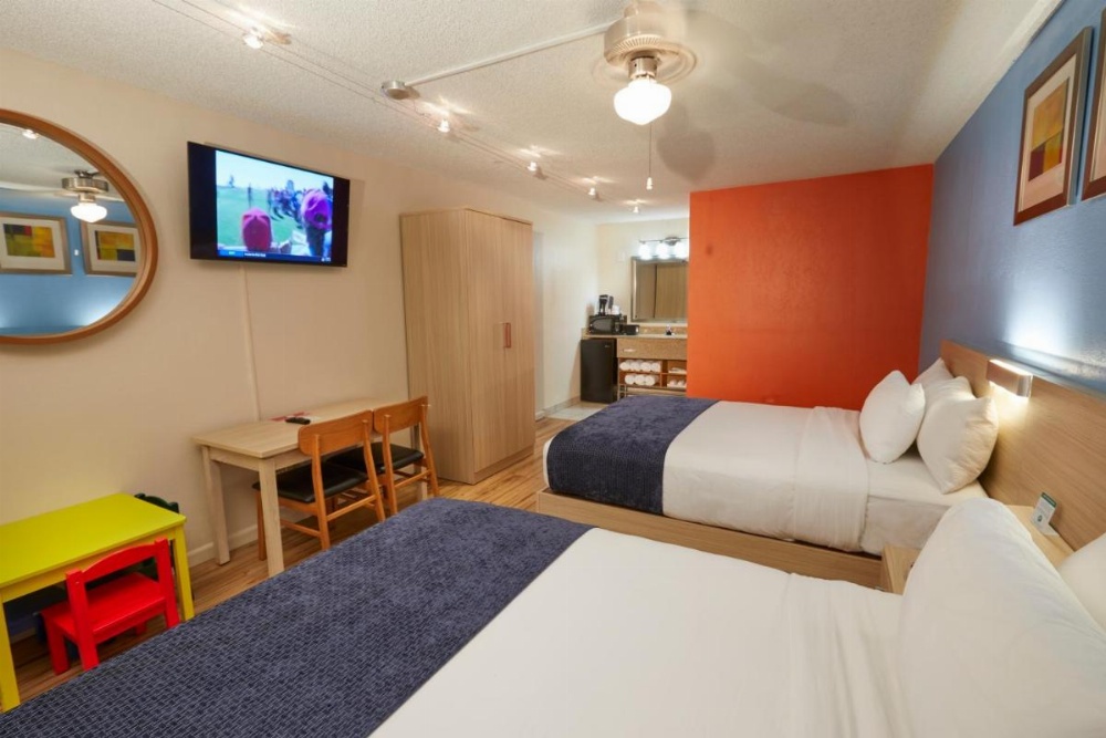 Room image 2